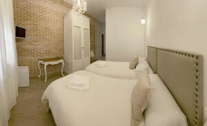 Casa Elsa Almagro | Quijote y Sancho